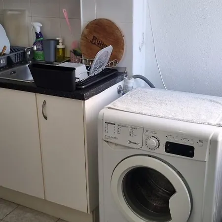 Quarto em Acomodações Particulares Nivea Soares Lisboa